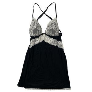 Victoria’s Secret Women’s Size M Black White Lace Cupped Slip Dress Cross Back